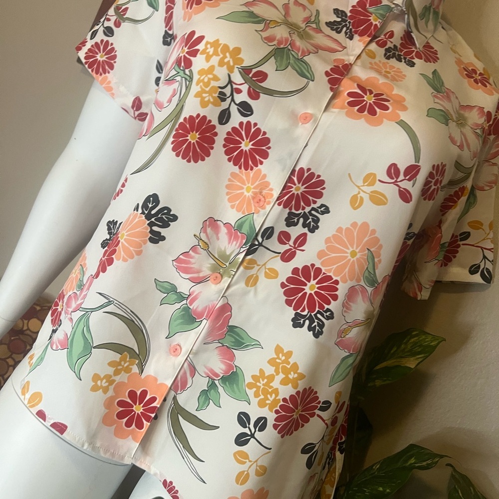 Floral Button-Up Women's Top